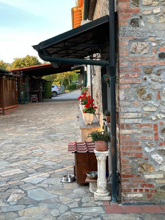 La Fabbrichina Il Luogo Della Pace Camporbiano Exterior foto
