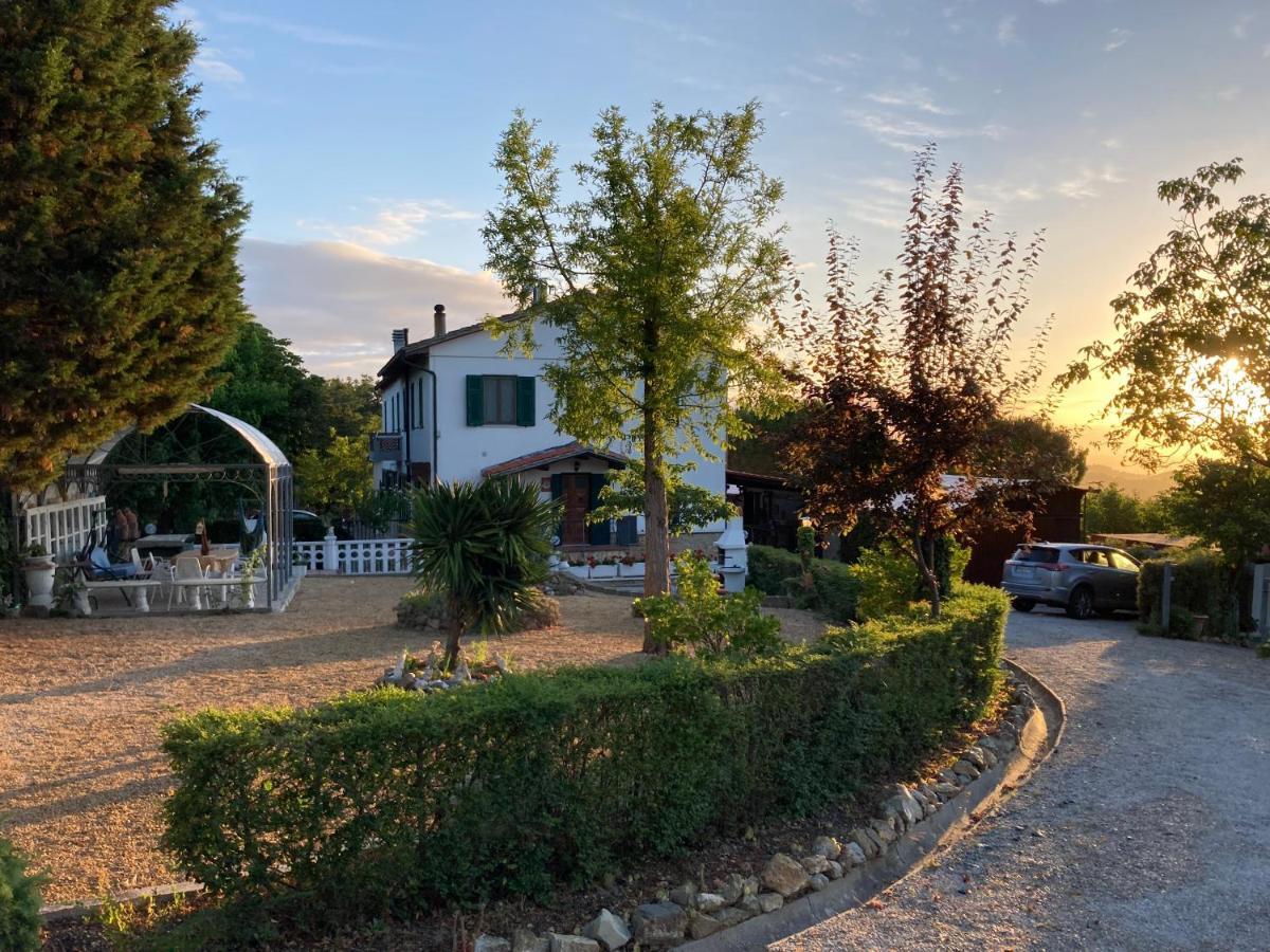 La Fabbrichina Il Luogo Della Pace Camporbiano Exterior foto
